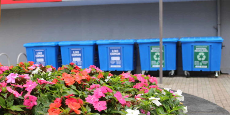 Samae substitui contentores de lixo do Centro de Jaraguá do Sul