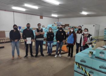 Vigilância Sanitária e Polícia Civil interditam empresa em Guaramirim