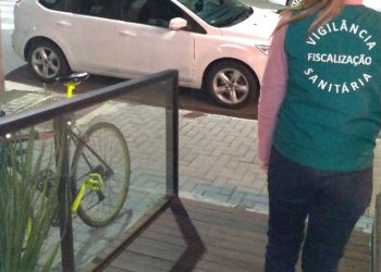 Operação fecha dois estabelecimentos por descumprimento de regras de decreto em Jaraguá do Sul