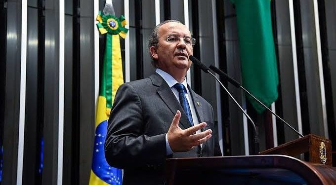 Senador catarinense avalia impeachment do governador Carlos Moisés