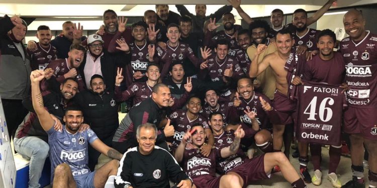 Juventus goleia o Figueirense por 4 a 1 e está nas semifinais do Catarinense