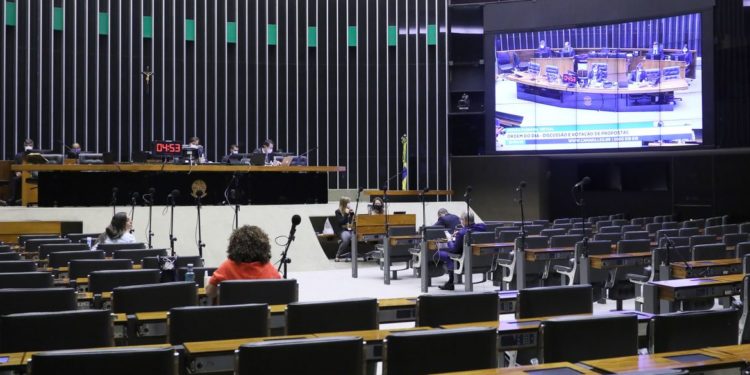 Câmara aprova proposta de renovação do Fundo de Desenvolvimento da Educação Básica (Fundeb)