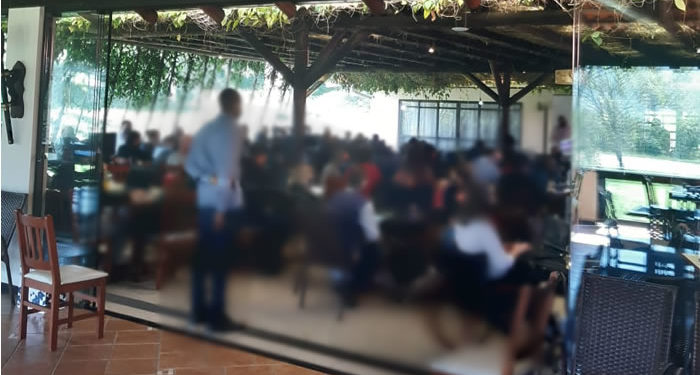 Evento é interrompido pela PM após aglomeração de pessoas em hotel de Corupá