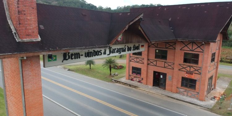 Começam obras do Portal Germânico, em Jaraguá do Sul