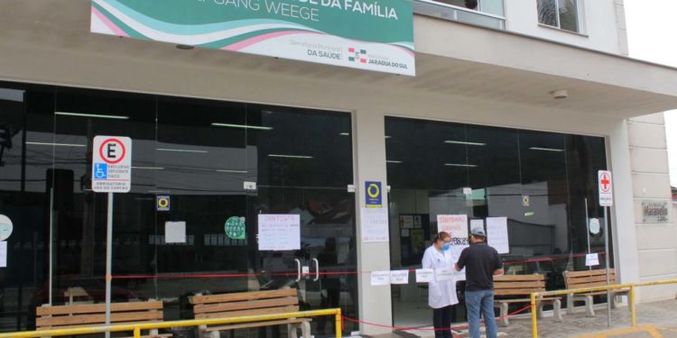 Pama e três postos de saúde com atendimento no fim de semana contra o coronavírus em Jaraguá do Sul