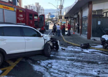 Motociclista morre após acidente no Centro de Jaraguá do Sul