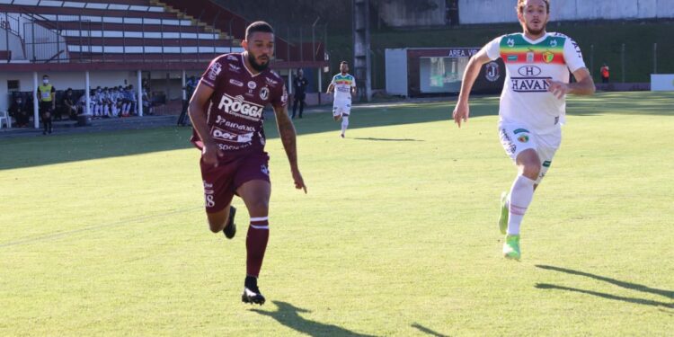Juventus perde em casa para o Brusque na semifinal do Catarinense