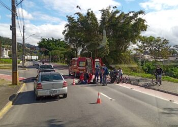 Mulher é fica ferida após acidente com bicicleta em Jaraguá do Sul