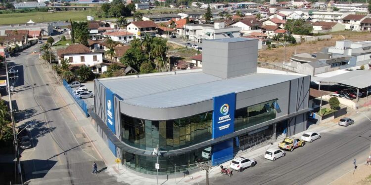 Crevisc inaugura nova sede em Guaramirim