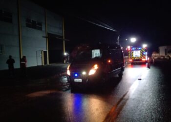 Incêndio atinge empresa de material reciclável em Guaramirim