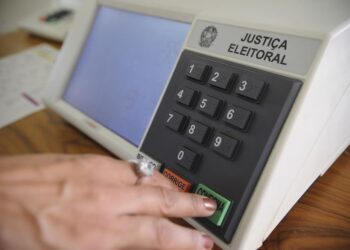 Votação durante eleições municipais deste ano deve durar uma hora a mais, das 8h às 18h