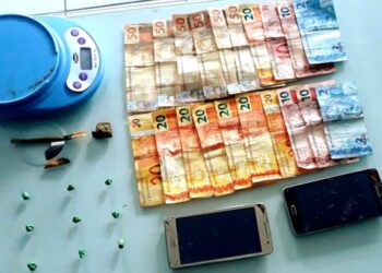 Mulher é presa por tráfico após denúncia em Jaraguá do Sul