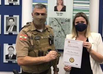 CDL de Jaraguá do Sul recebe reconhecimento do 14º BPM