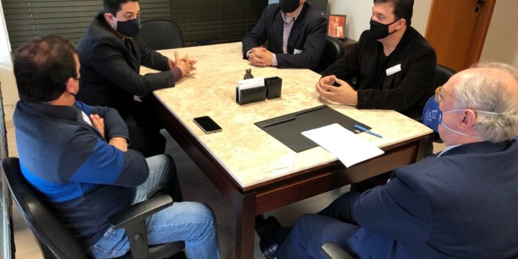 Deputado estadual requer que autoescolas possam aplicar provas teóricas de habilitação durante pandemia