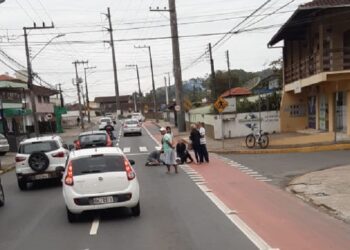 Mulher fica ferida após acidente em Jaraguá do Sul