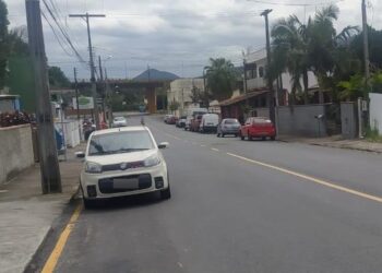 Motociclista sem habilitação se envolve em colisão em Jaraguá do Sul
