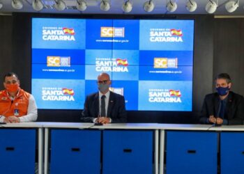 Governo do Estado detalha plano para preparar escolas para retorno das atividades presenciais