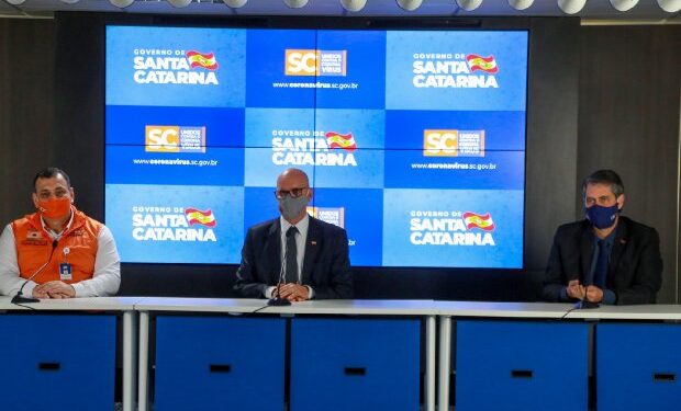 Governo do Estado detalha plano para preparar escolas para retorno das atividades presenciais