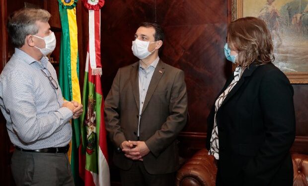 Governo de do Estado pagará primeira parcela do 13º salário do funcionalismo público em 16 de outubro