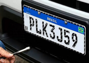 Homem é preso por adulterar placa de carro em Jaraguá do Sul