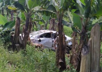 [Vídeo] Acidente é registrado em São João do Itaperiú
