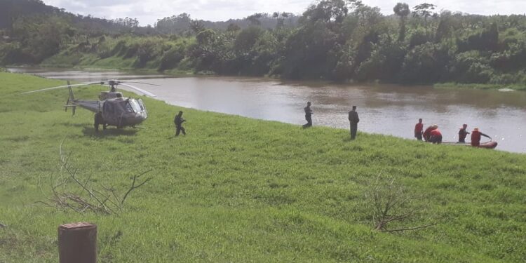 Bombeiros Voluntários de Guaramirim fazem buscas por homem desaparecido