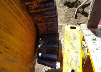 Homem tem dedo amputado após acidente de trabalho em Schroeder