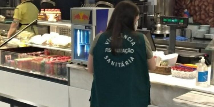 Fiscalização encontra estabelecimentos que negligenciam o uso de máscaras e sem álcool em Jaraguá do Sul