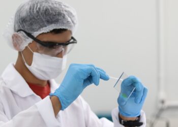 Empresa Bold, de Jaraguá do Sul, começa produção de material acrílico capaz de inativar o coronavírus