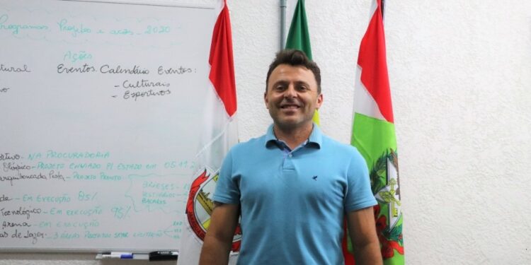 Professor Marquinhos é nomeado secretário de Cultura, Esporte e Lazer de Jaraguá do Sul