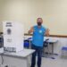 Candidato a prefeito de Schroeder, Jair Bridaroli vota na Escola Professor Emílio da Silva