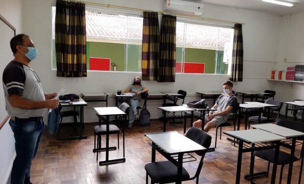 Retorno das aulas presenciais é autorizado em Santa Catarina