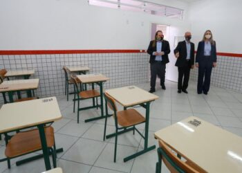 Governadora inaugura Cedup de Guaramirim com foco no ensino profissionalizante