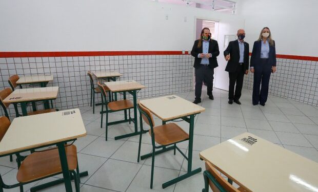 Governadora inaugura Cedup de Guaramirim com foco no ensino profissionalizante