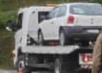 Vencido desde 2010, veículo é guinchado e condutor preso por falsidade ideológica em Guaramirim