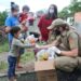 Em ação solidária, Polícia Militar realiza entrega de brinquedos e alimentos em Jaraguá do Sul