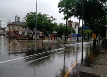 Joinville em alerta para maré alta na madrugada desta quarta-feira