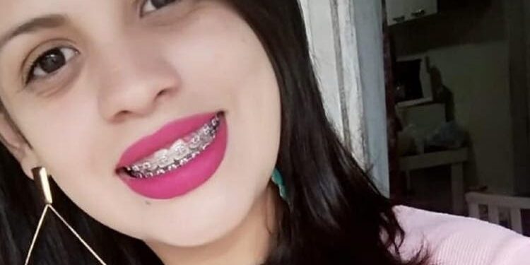 Joinvilense de 19 anos é encontrada morta com marcas de tiro