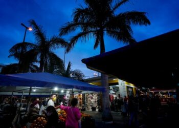 [Coronavírus] Novo decreto entra em vigor com toque de recolher e novas regras conta o coronavírus