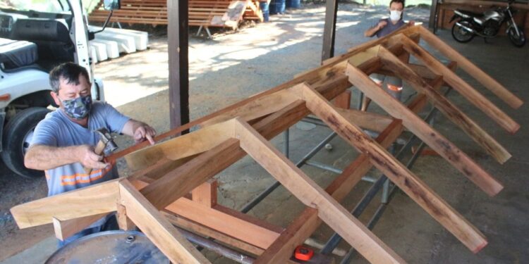 Jaraguá do Sul deve iniciar troca e instalação de 150 pontos de ônibus em 2021