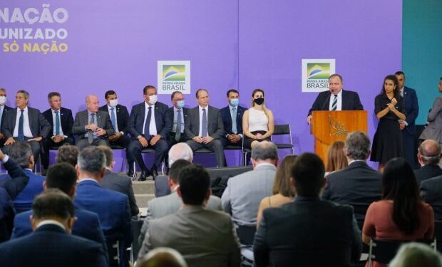 Plano Estadual de Vacinação contra o coronavírus é lançado e meta é imunizar 2,8 milhões de pessoas dos grupos prioritários