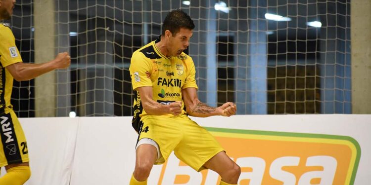 Pirulito renova com o Jaraguá Futsal