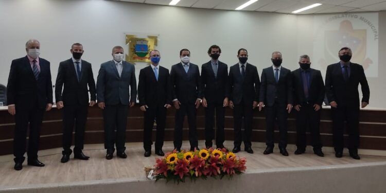 Vereadores de Guaramirim tomam posse para gestão 2021-2024