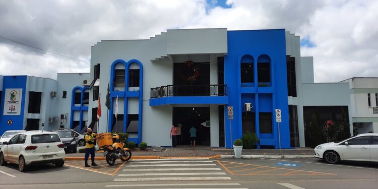 Prefeitura de Guaramirim retoma atendimentos hoje (04)