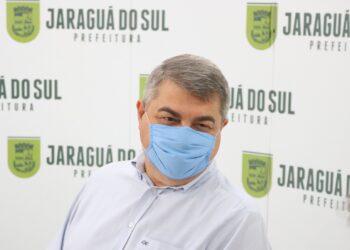 Prefeito de Jaraguá do Sul confirma início da vacinação contra o coronavírus nesta semana