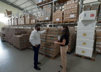 [Coronavírus] Santa Catarina acerta detalhes para envio de agulhas e vacinas