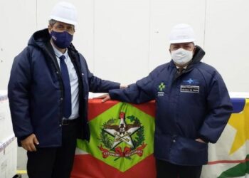 Santa Catarina receberá 126 mil doses da vacina contra coronavírus