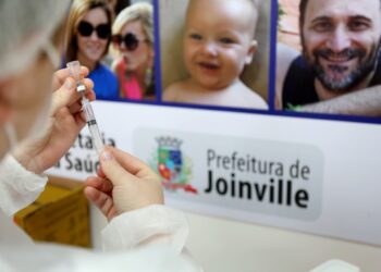 Mais de 3 mil pessoas foram vacinadas em Joinville