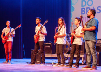 Cursos gratuitos de música e dança com inscrições abertas na SCAR