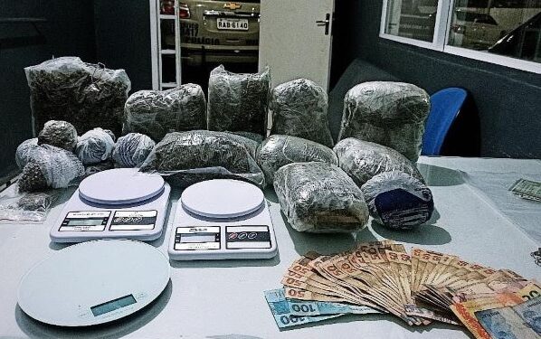 Mais de 5 kg de maconha são apreendidos em Jaraguá do Sul